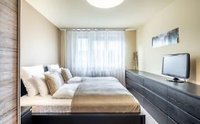 Cozy Quiet Apartment With A Balcony